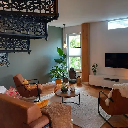 Luxurious House Close To The Center Of Amsterdam
