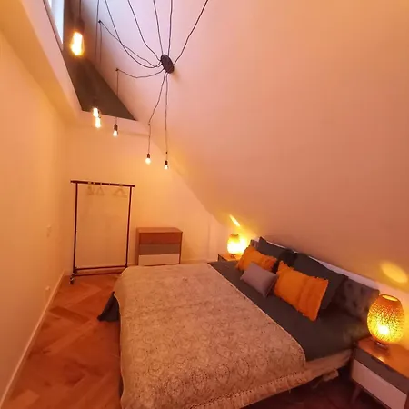 Apartment Luxurious House Close To The Center Of Amsterdam Oostzaan