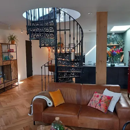 Luxurious House Close To The Center Of Amsterdam Appartement Oostzaan
